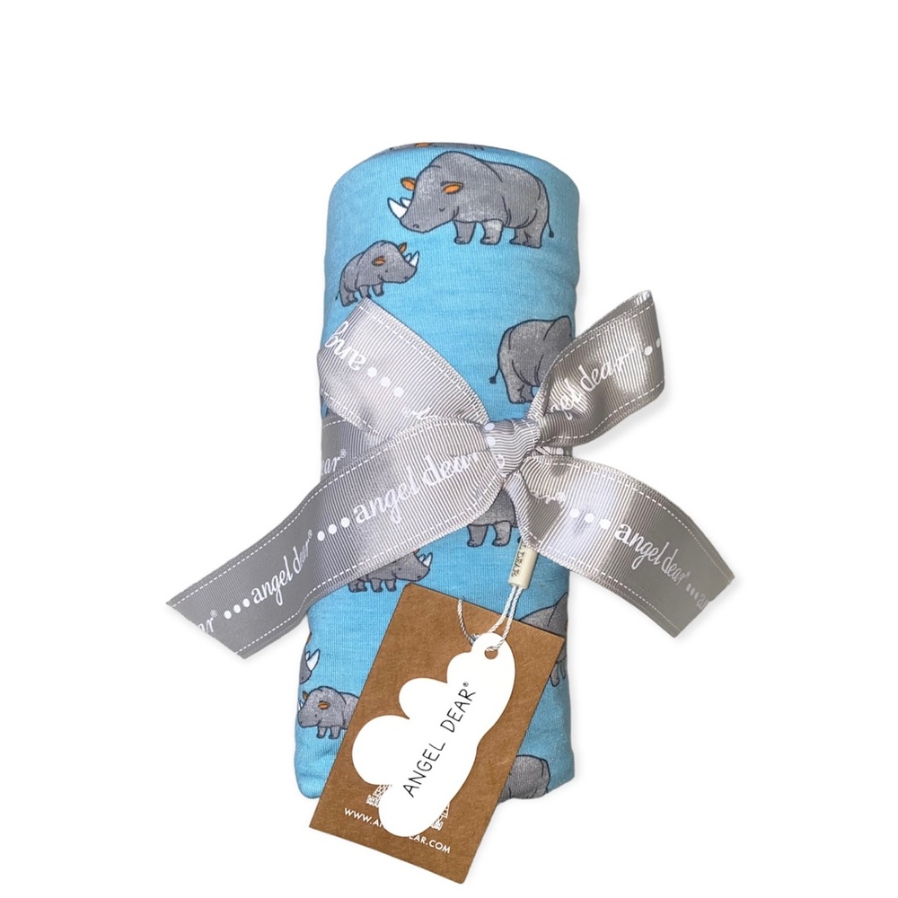 🦏NIB Angel Dear Swaddle🦏